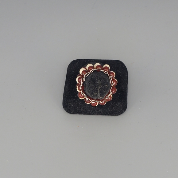 Amber and Ivory Beaded Ring - Picture 8 of 9